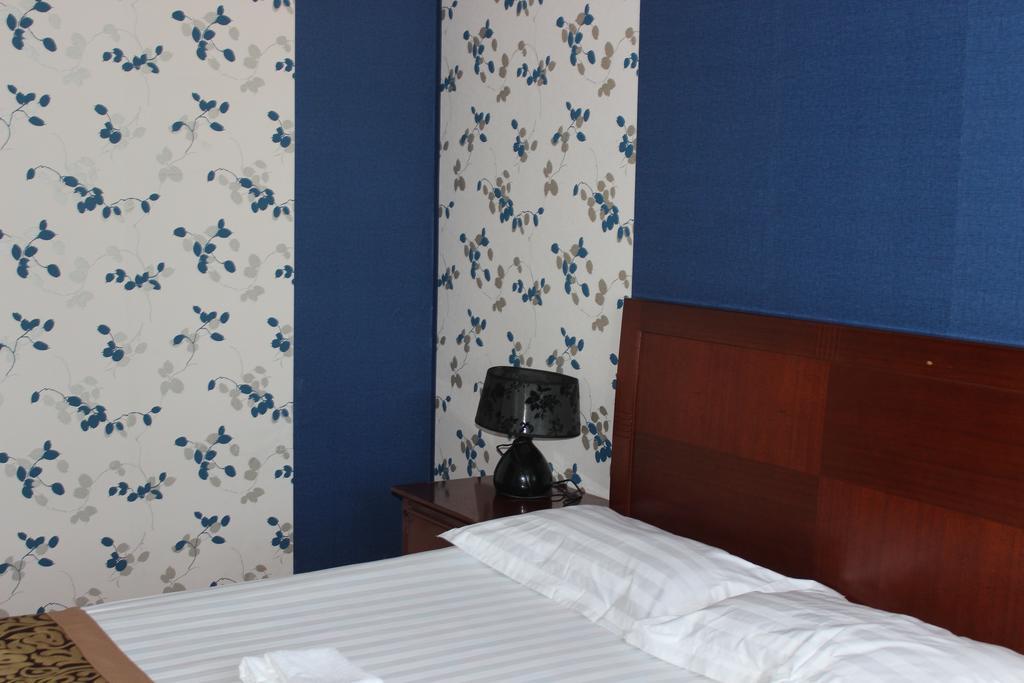 Toto Hotel อูลานบาตอร์ ภายนอก รูปภาพ