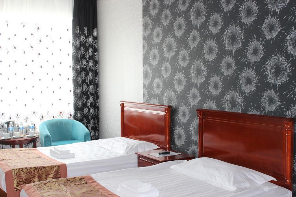 Toto Hotel อูลานบาตอร์ ภายนอก รูปภาพ